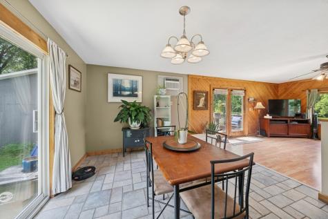 34 North Adams Street Oswego IL 60543