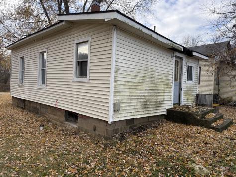 1706 Erie Avenue Savanna IL 61074