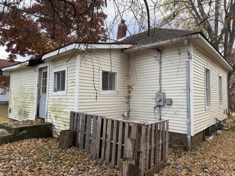 1706 Erie Avenue Savanna IL 61074
