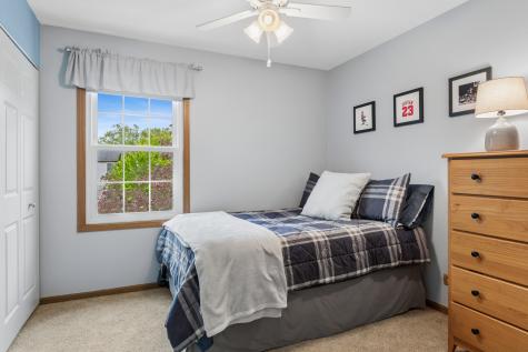 1318 Nantucket Court Carol Stream IL 60188