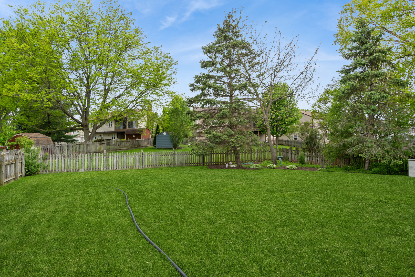 1318 Nantucket Court Carol Stream IL 60188