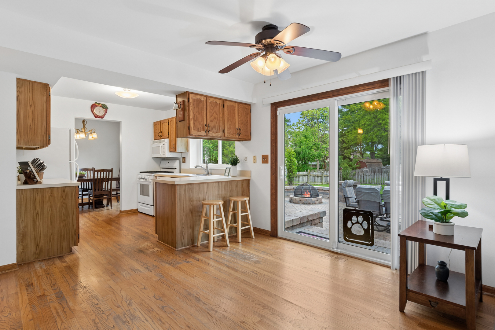 1318 Nantucket Court Carol Stream IL 60188