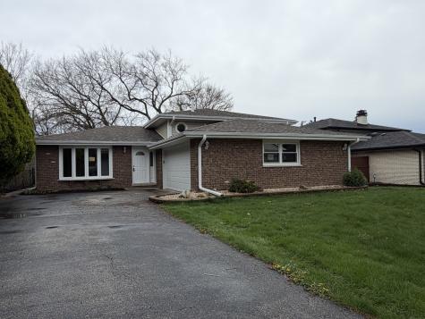 7547 Blazer Avenue Justice IL 60458