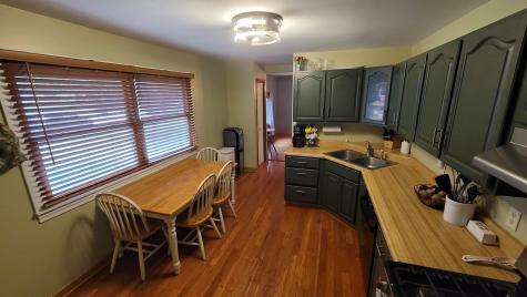 1500 Woodland Drive Sycamore IL 60178