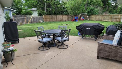 1500 Woodland Drive Sycamore IL 60178