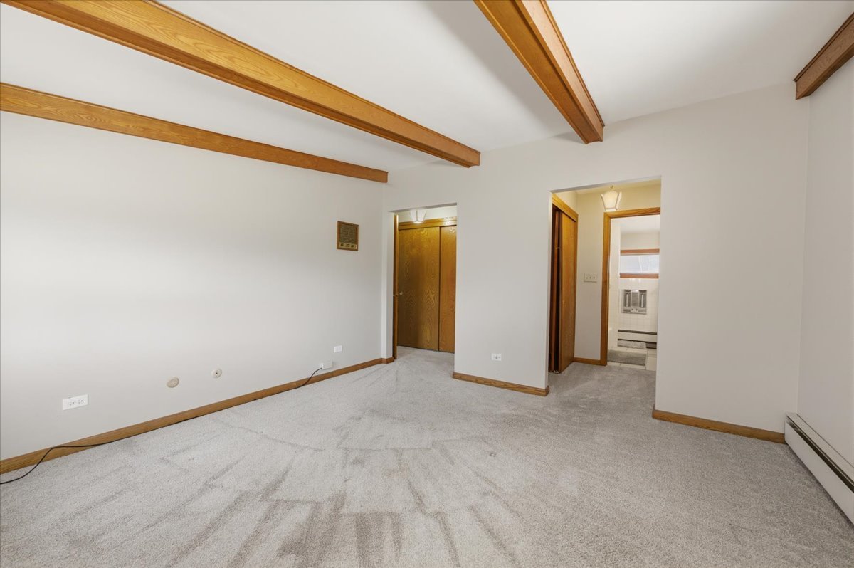 616 Seneca Drive Aurora IL 60506