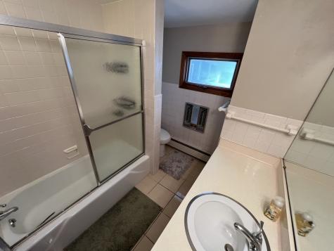 616 Seneca Drive Aurora IL 60506