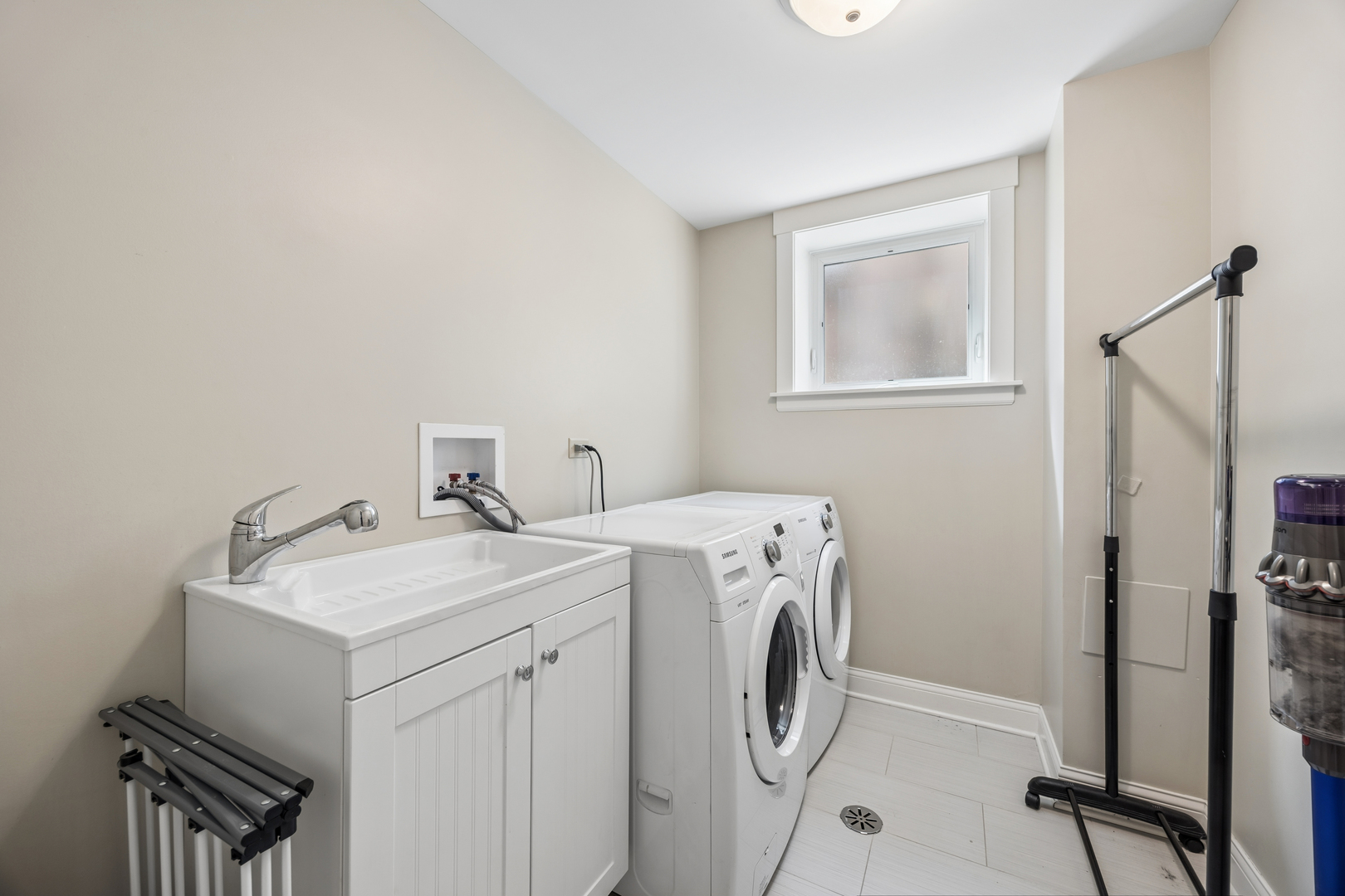 5137 South Mobile Avenue Chicago IL 60638