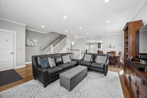 5137 South Mobile Avenue Chicago IL 60638