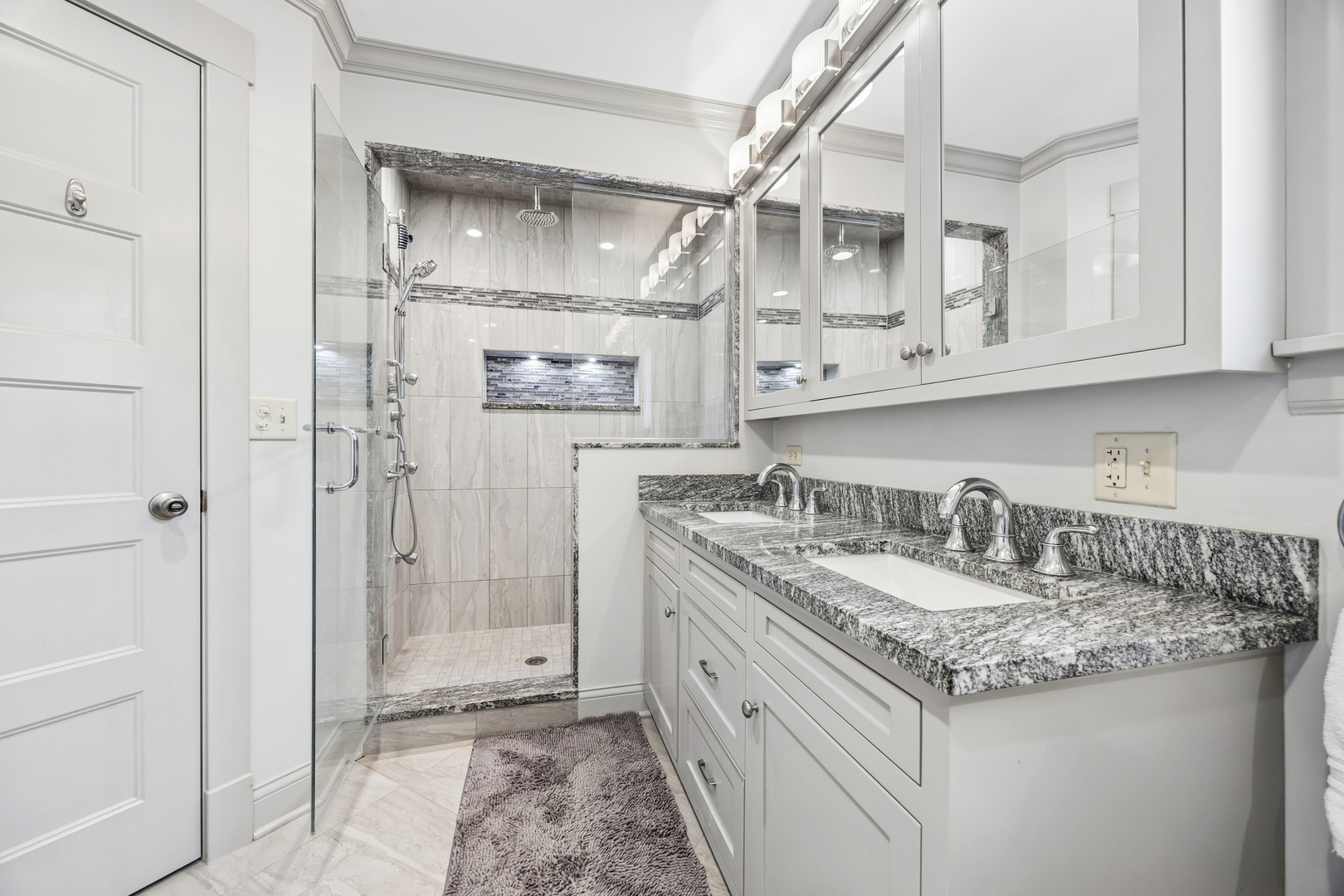 5137 South Mobile Avenue Chicago IL 60638