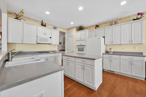 13464 Winterberry Lane Huntley IL 60142