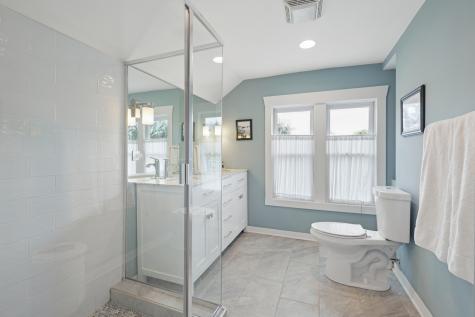 4136 Raymond Avenue Brookfield IL 60513