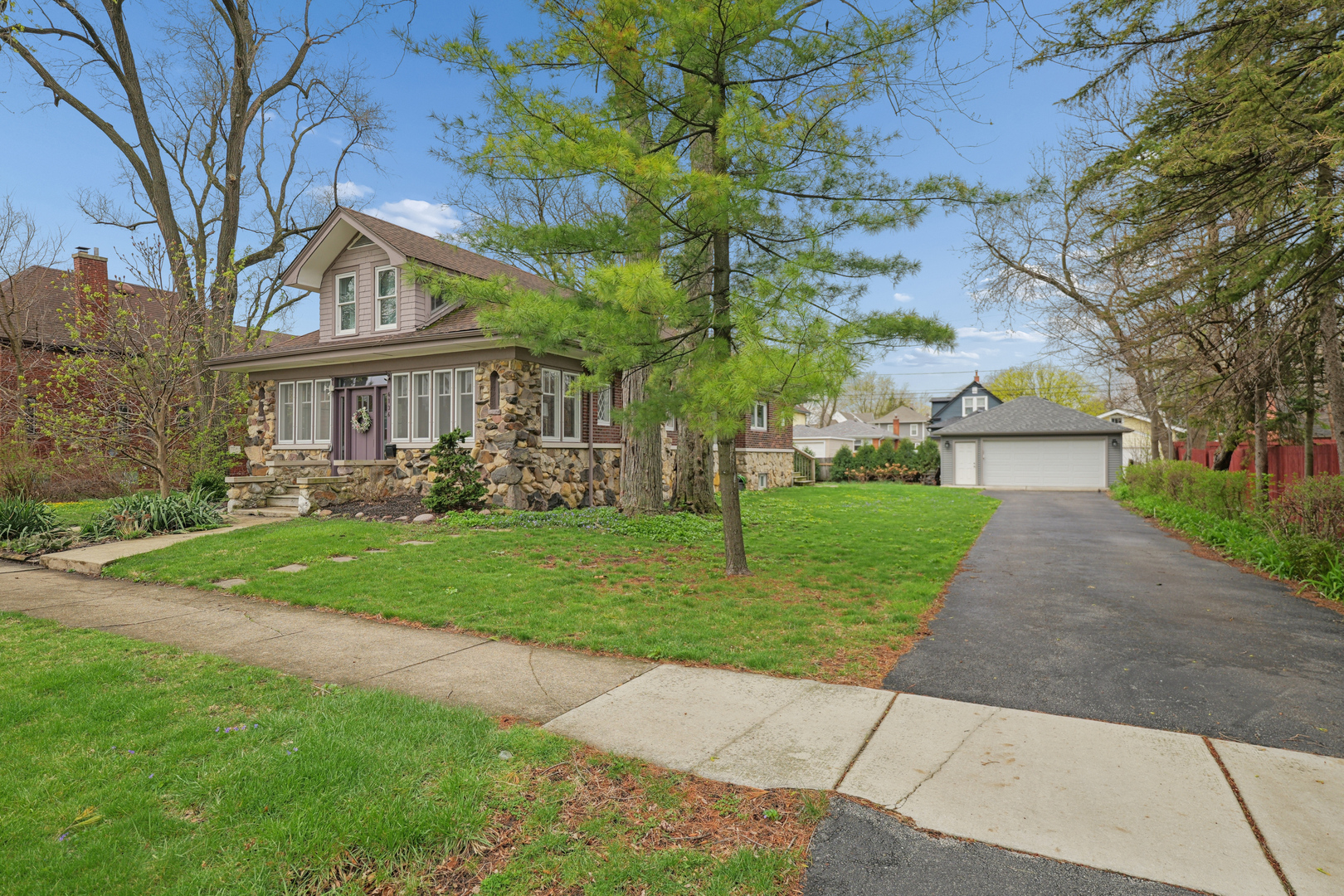 4136 Raymond Avenue Brookfield IL 60513