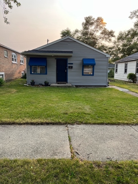 14606 Myrtle Avenue Harvey IL 60426