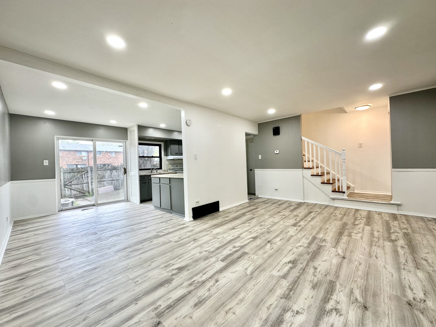 18w158 16TH Street Villa Park IL 60181