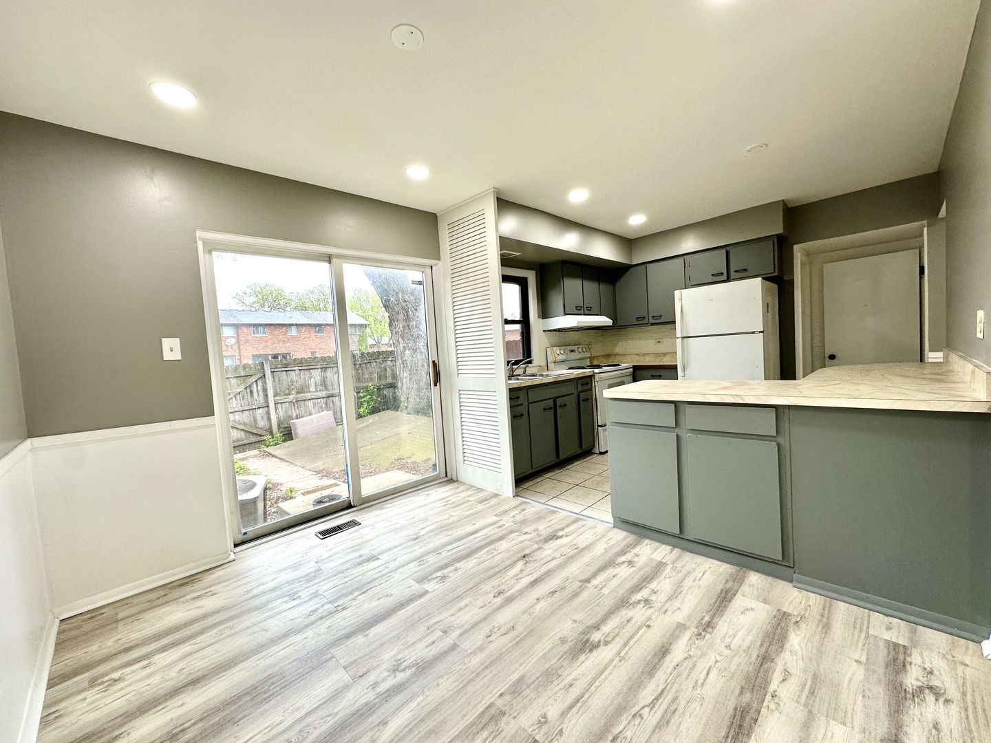 18w158 16TH Street Villa Park IL 60181