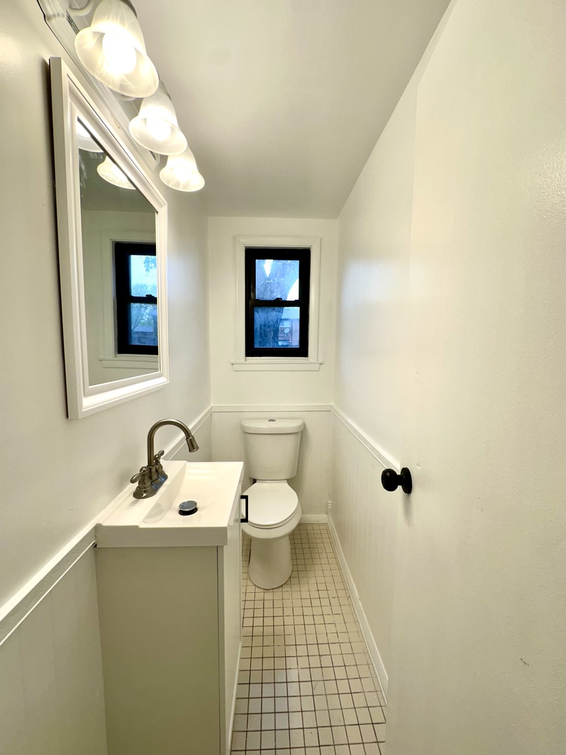 18w158 16TH Street Villa Park IL 60181