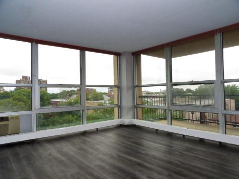 6730 South South Shore Drive Chicago IL 60649