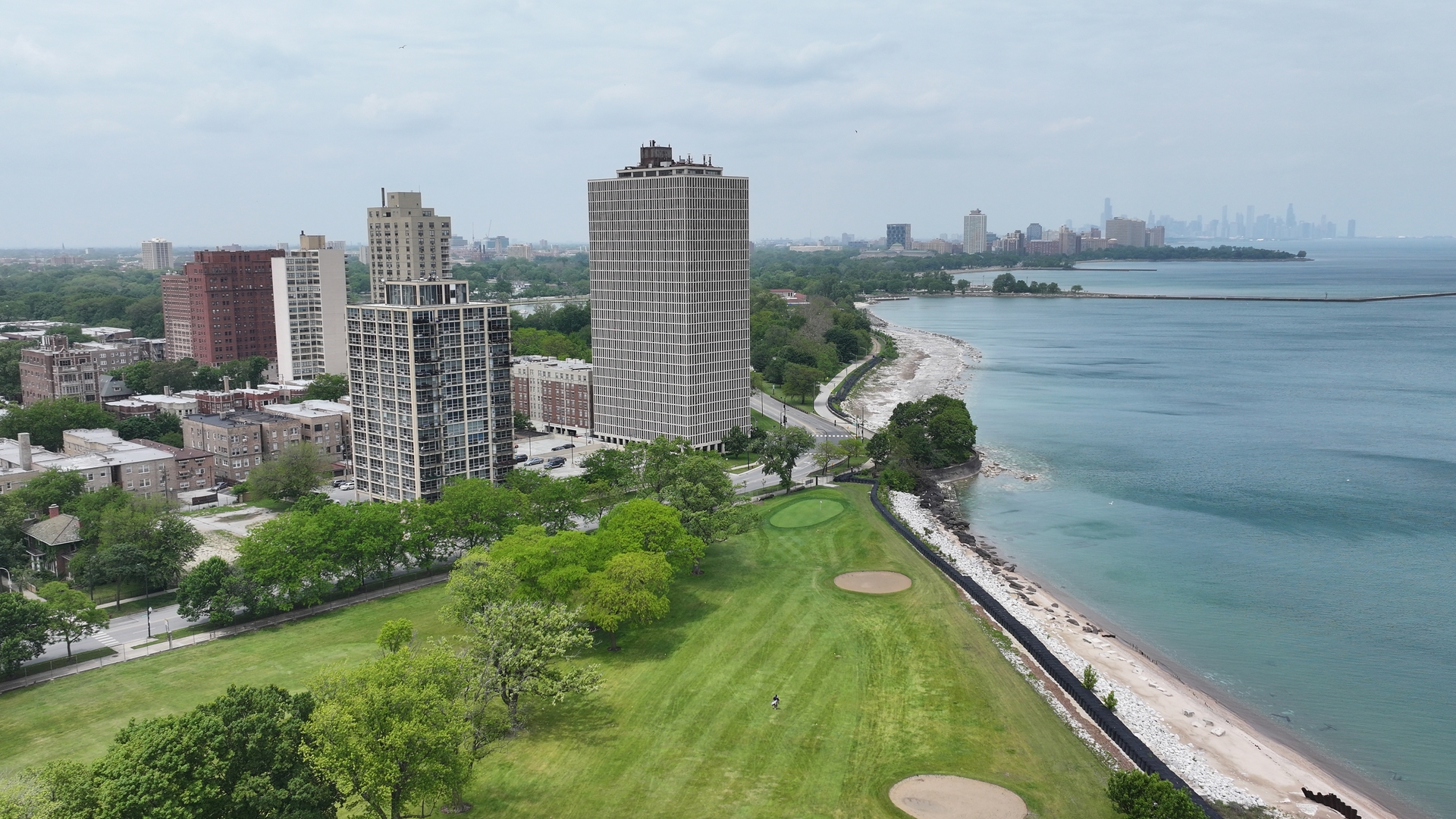 6730 South South Shore Drive Chicago IL 60649