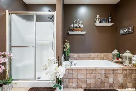 411 Prince Lane Herrin IL 62948