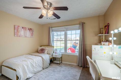 411 Prince Lane Herrin IL 62948