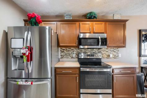 411 Prince Lane Herrin IL 62948
