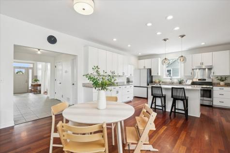 860 Blazing Star Road Grayslake IL 60030
