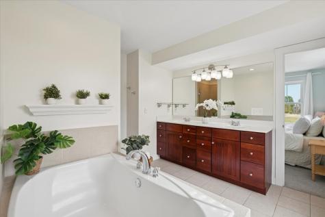 860 Blazing Star Road Grayslake IL 60030