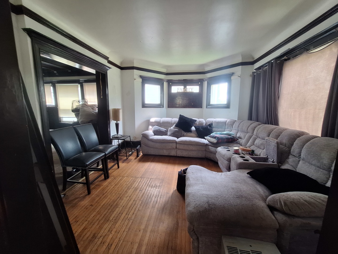 237 North Long Avenue Chicago IL 60644