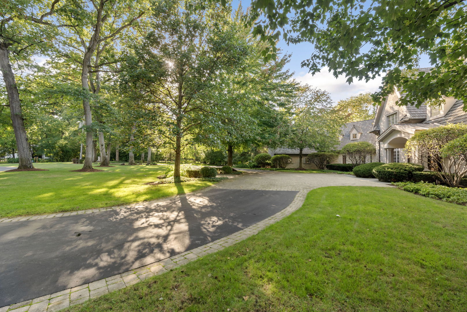 3102 White Oak Lane Oak Brook IL 60523
