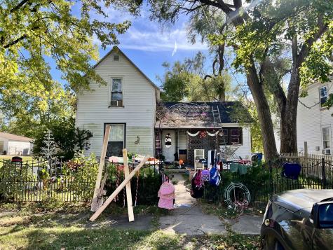 843 East Seminary Avenue Hoopeston IL 60942