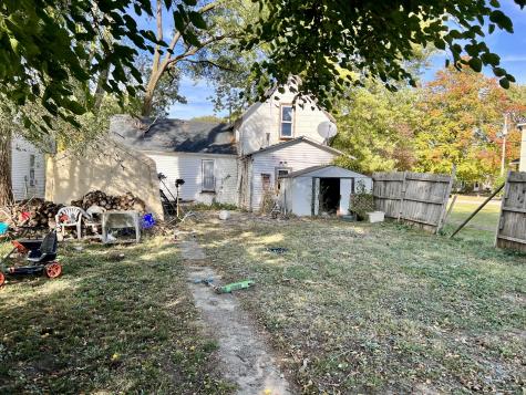 843 East Seminary Avenue Hoopeston IL 60942