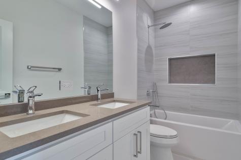 3516 North Central Avenue Chicago IL 60634
