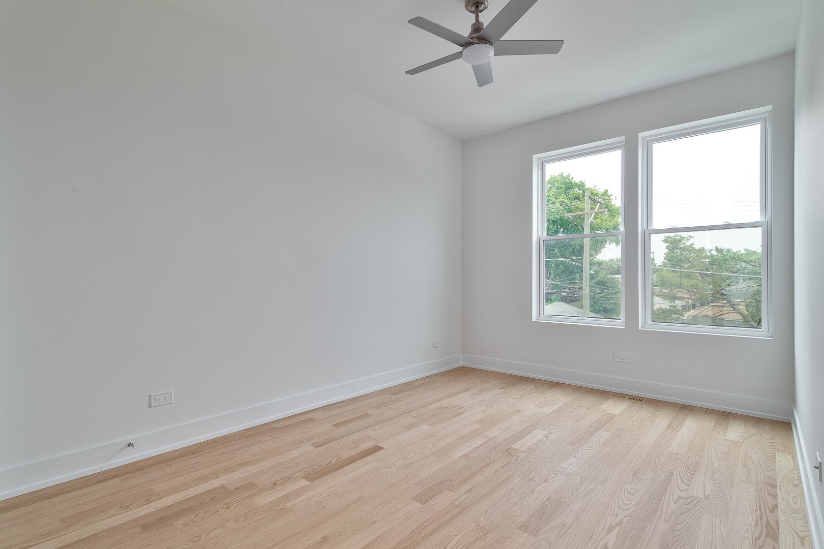 3516 North Central Avenue Chicago IL 60634