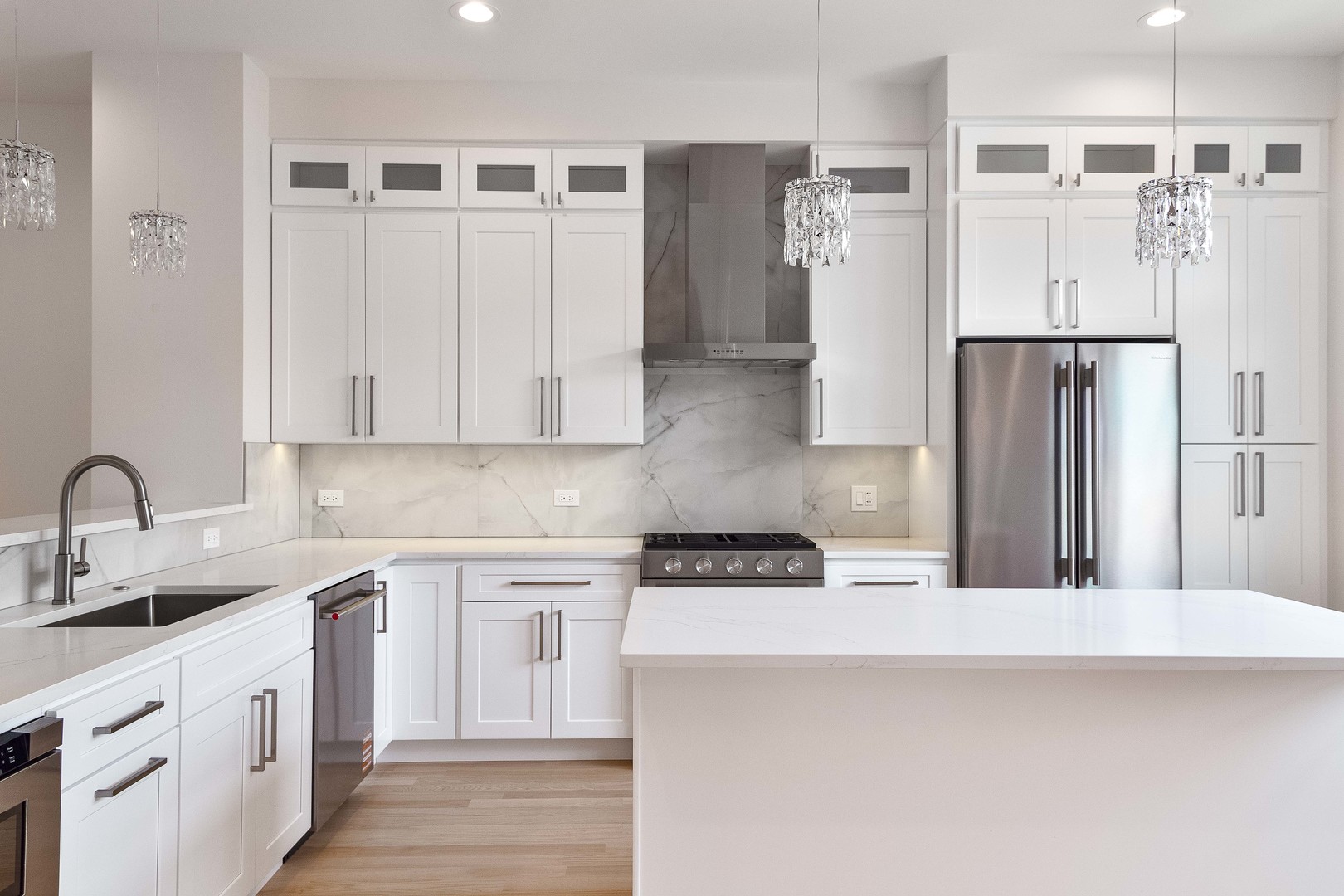 3516 North Central Avenue Chicago IL 60634