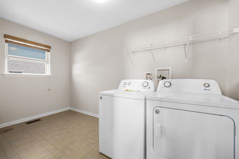 1916 Blue Heron Circle Bartlett IL 60103
