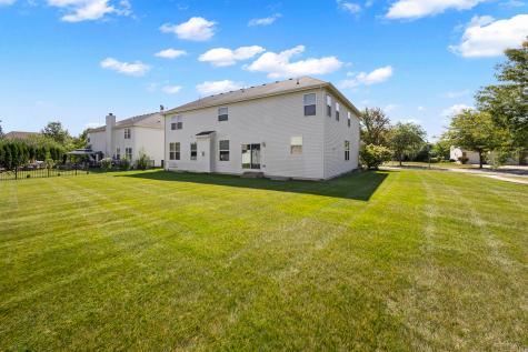 1916 Blue Heron Circle Bartlett IL 60103