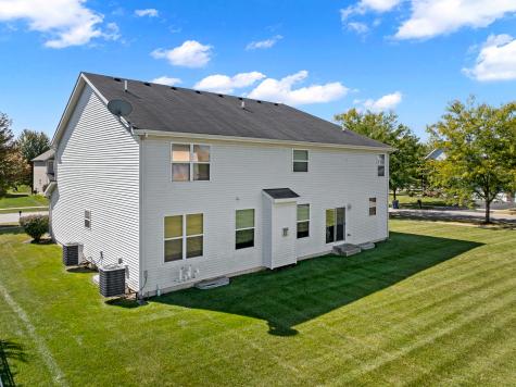 1916 Blue Heron Circle Bartlett IL 60103