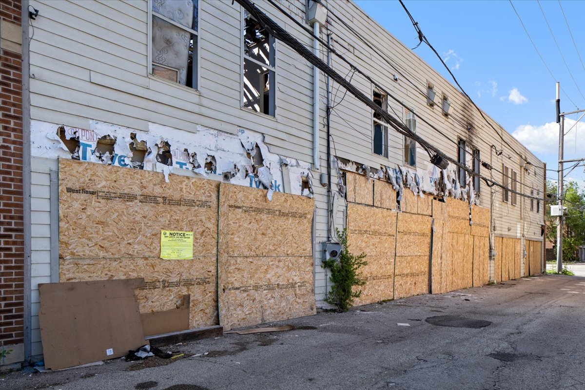 3149 West Lexington Street Chicago IL 60612