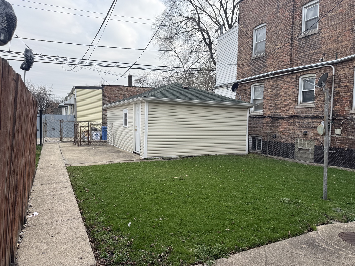 3855 West 31st Street Chicago IL 60623