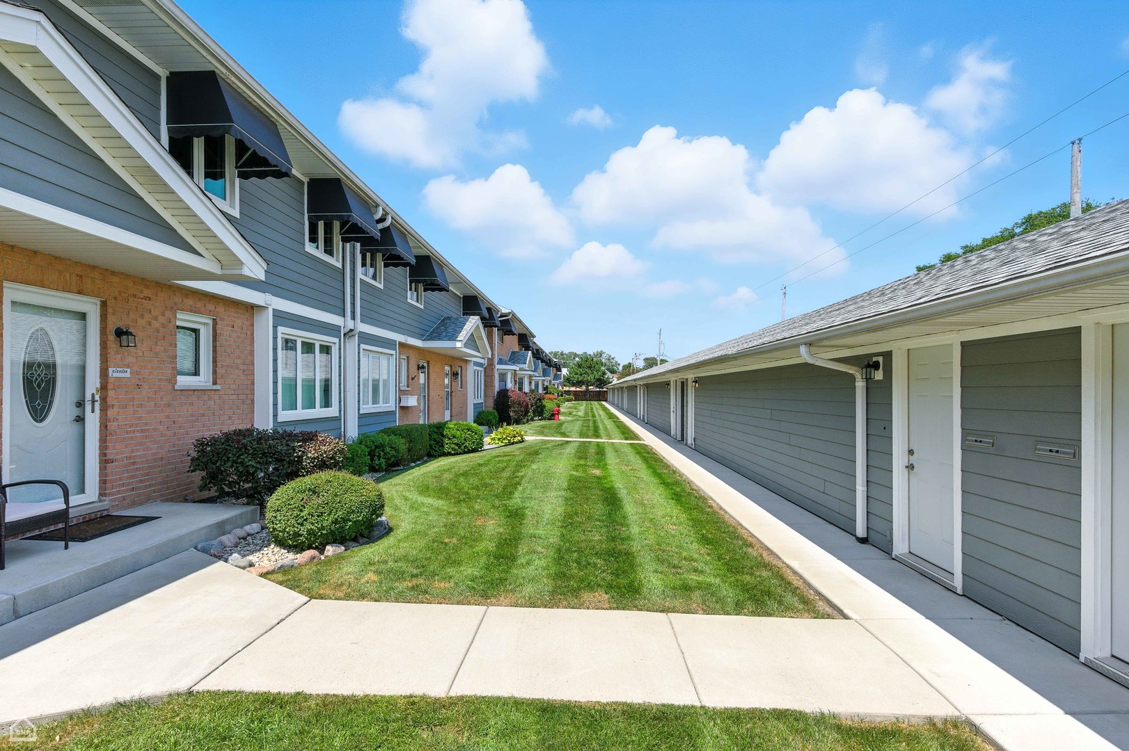 2550 West 112th Street Chicago IL 60655