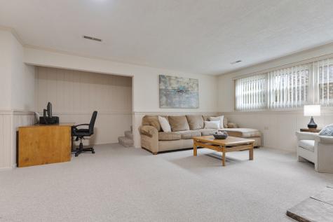 1827 West Sherry Lane Addison IL 60101