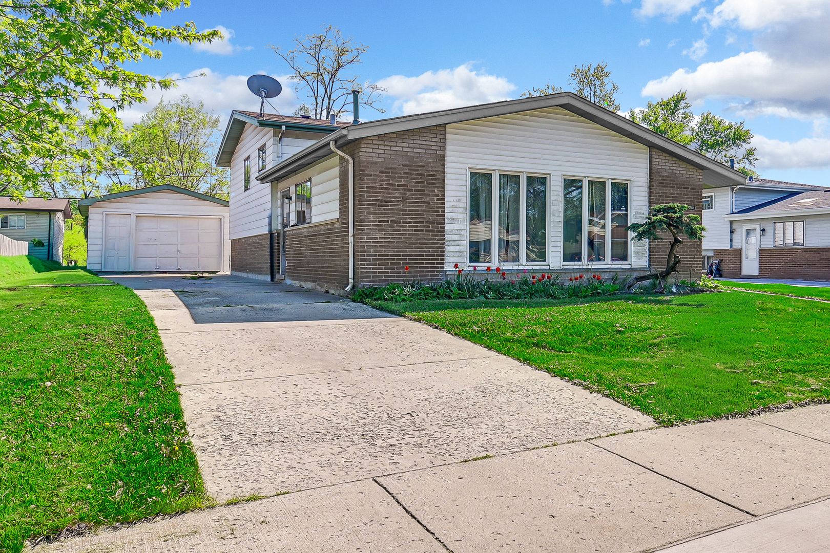 325 Gentry Street Park Forest IL 60466