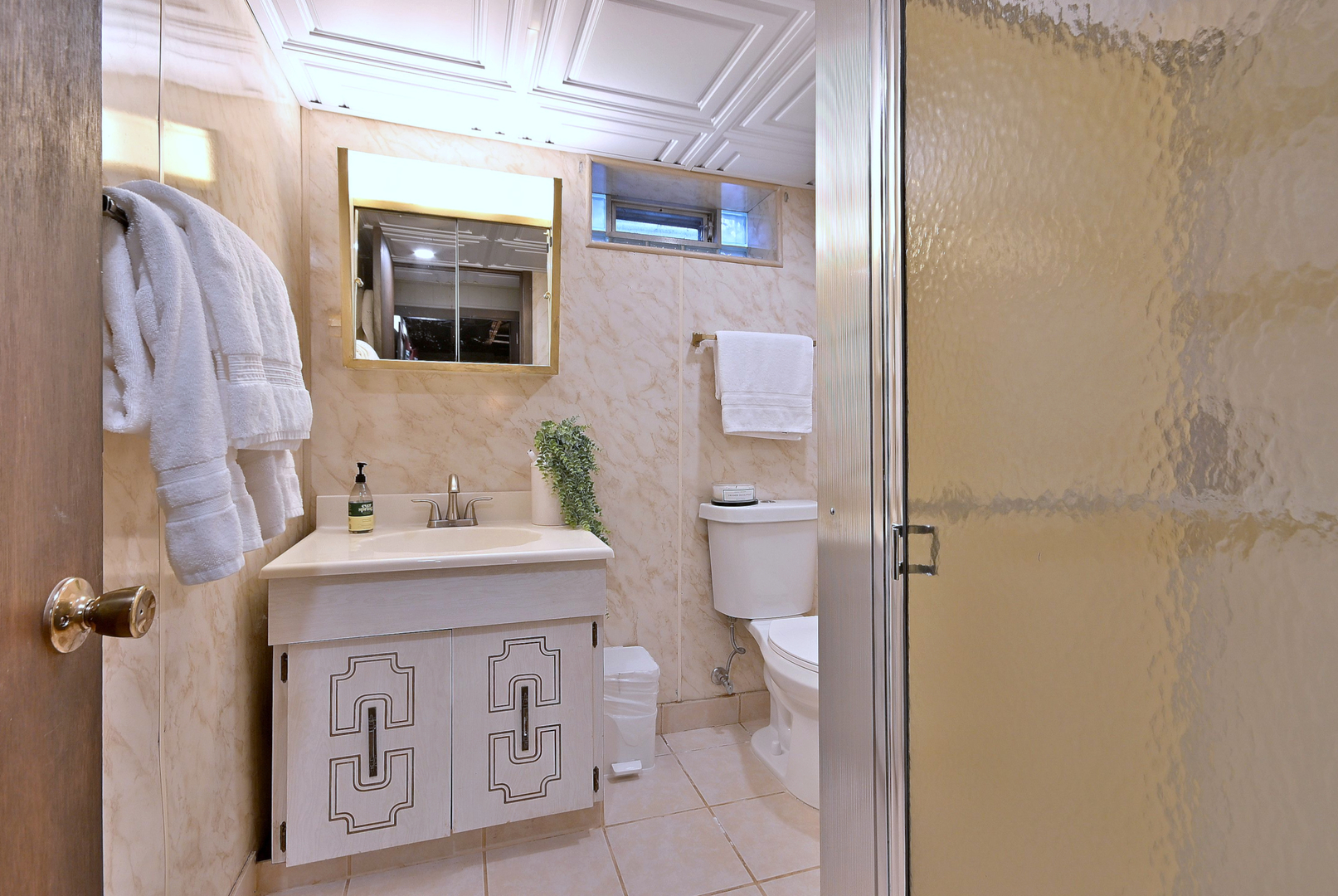 465 West Verret Street Elmhurst IL 60126