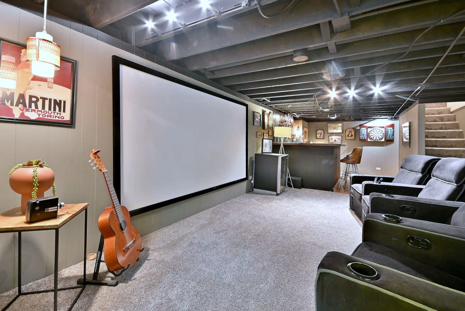 465 West Verret Street Elmhurst IL 60126