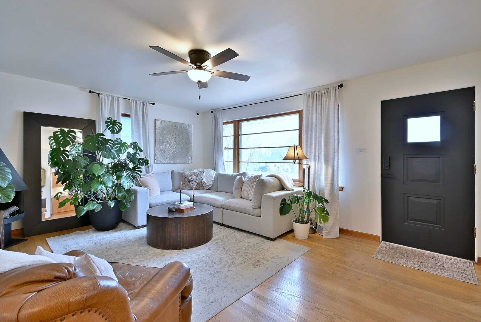 465 West Verret Street Elmhurst IL 60126