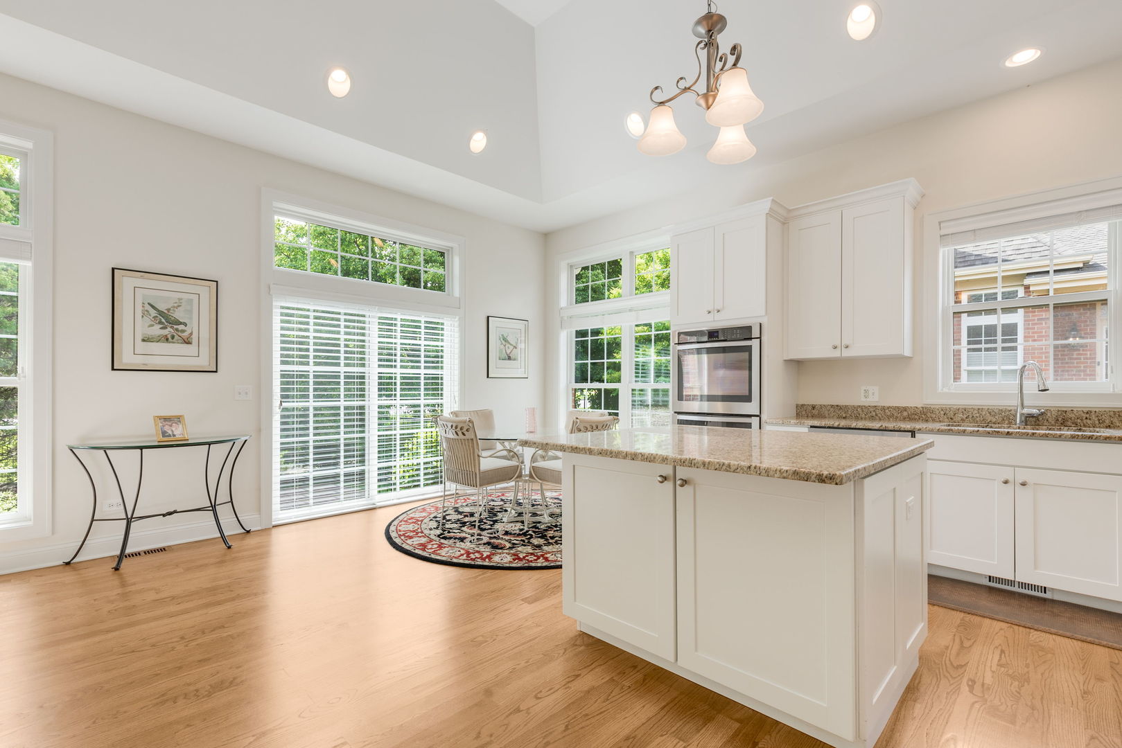 905 Hickory Drive Western Springs IL 60558