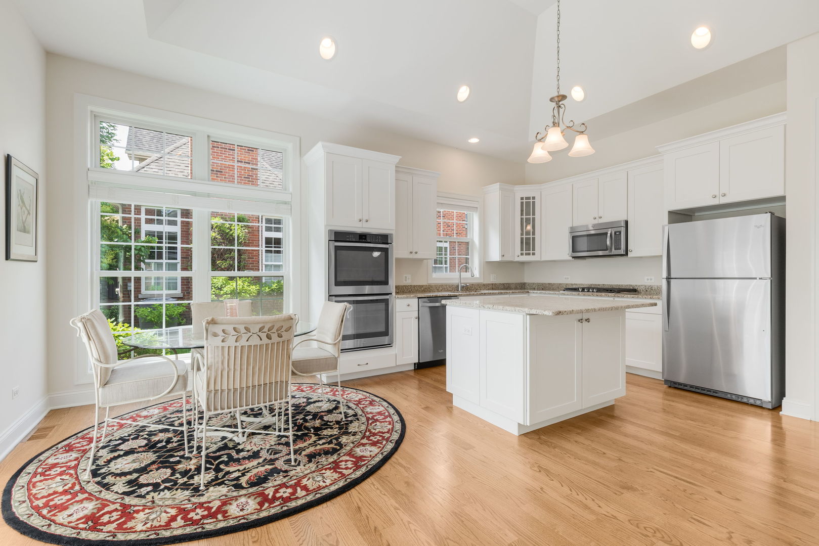 905 Hickory Drive Western Springs IL 60558