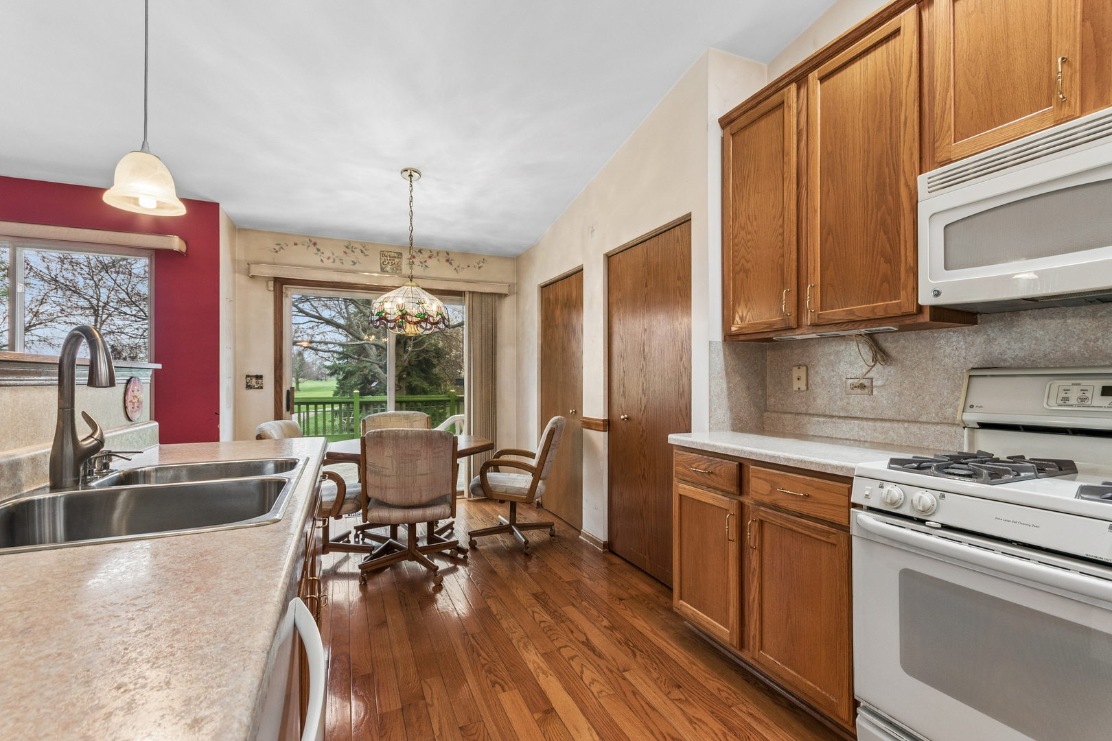 1921 Baldwin Way Bolingbrook IL 60490