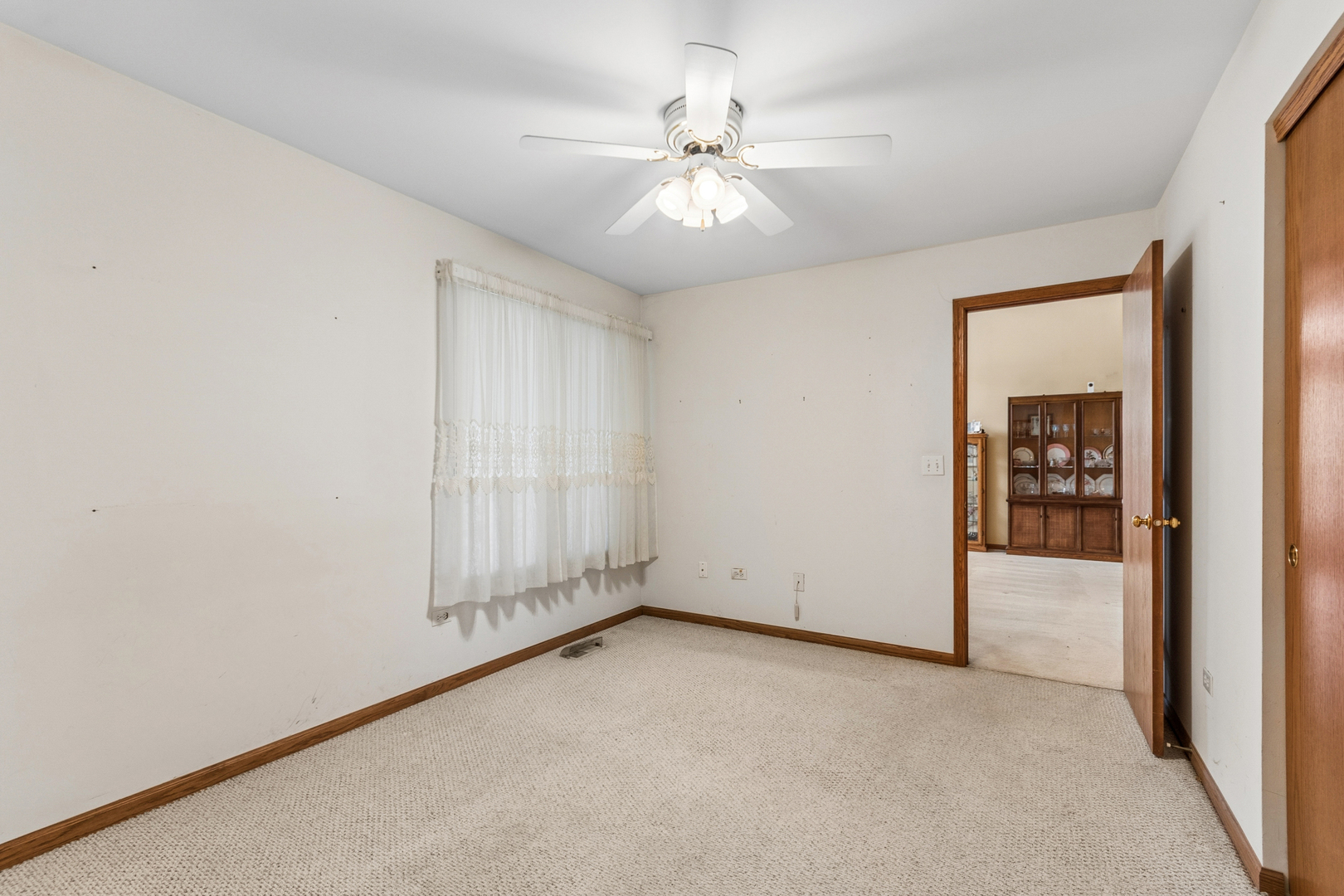 1921 Baldwin Way Bolingbrook IL 60490
